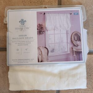 Simply Shabby Chic Balloon Shade 60 x 63 Valance White Embroidered Brand New